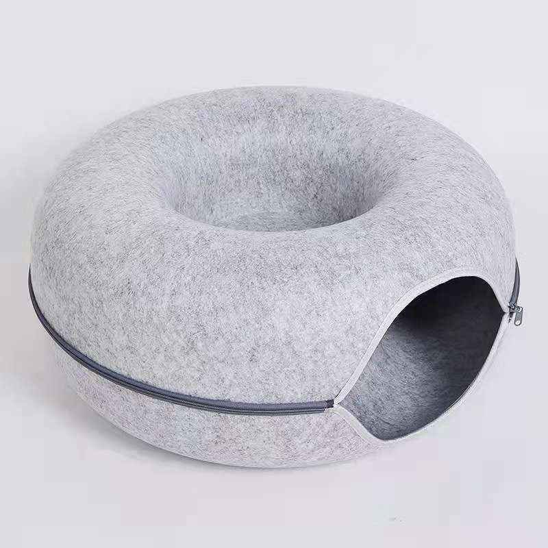 2‑in‑1 Cat Tunnel & Felt Donut Bed (Light Grey)