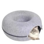 2-in-1-cat-tunnel-felt-donut-bed-light-grey-l